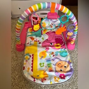 Fisher-Price Deluxe Kick n Play Piano Baby Playmat and Gym ages 0+m